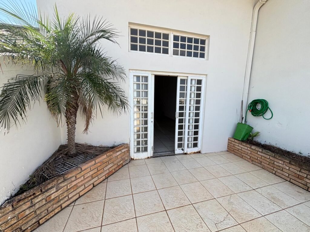 WhatsApp Image 2025-09-24 at 12.07.08