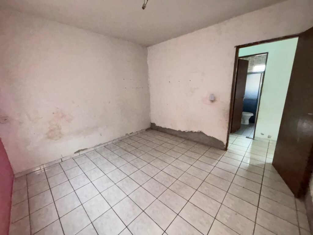 WhatsApp Image 2025-10-14 at 15.50.46